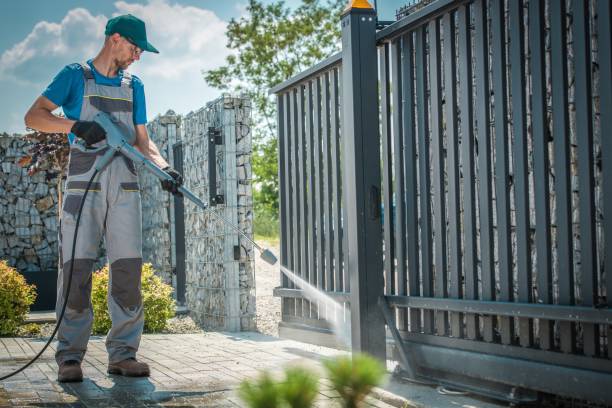 Best Factory Floor Cleaning  in Raymond, WA